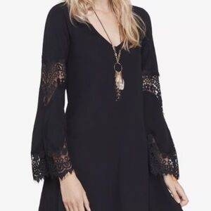 EXPRESS - Long sleeved Shift Dress with Lace detail